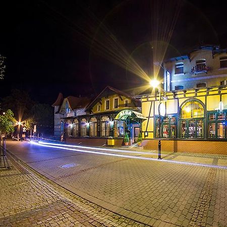 Hotel Alga ウストカ エクステリア 写真