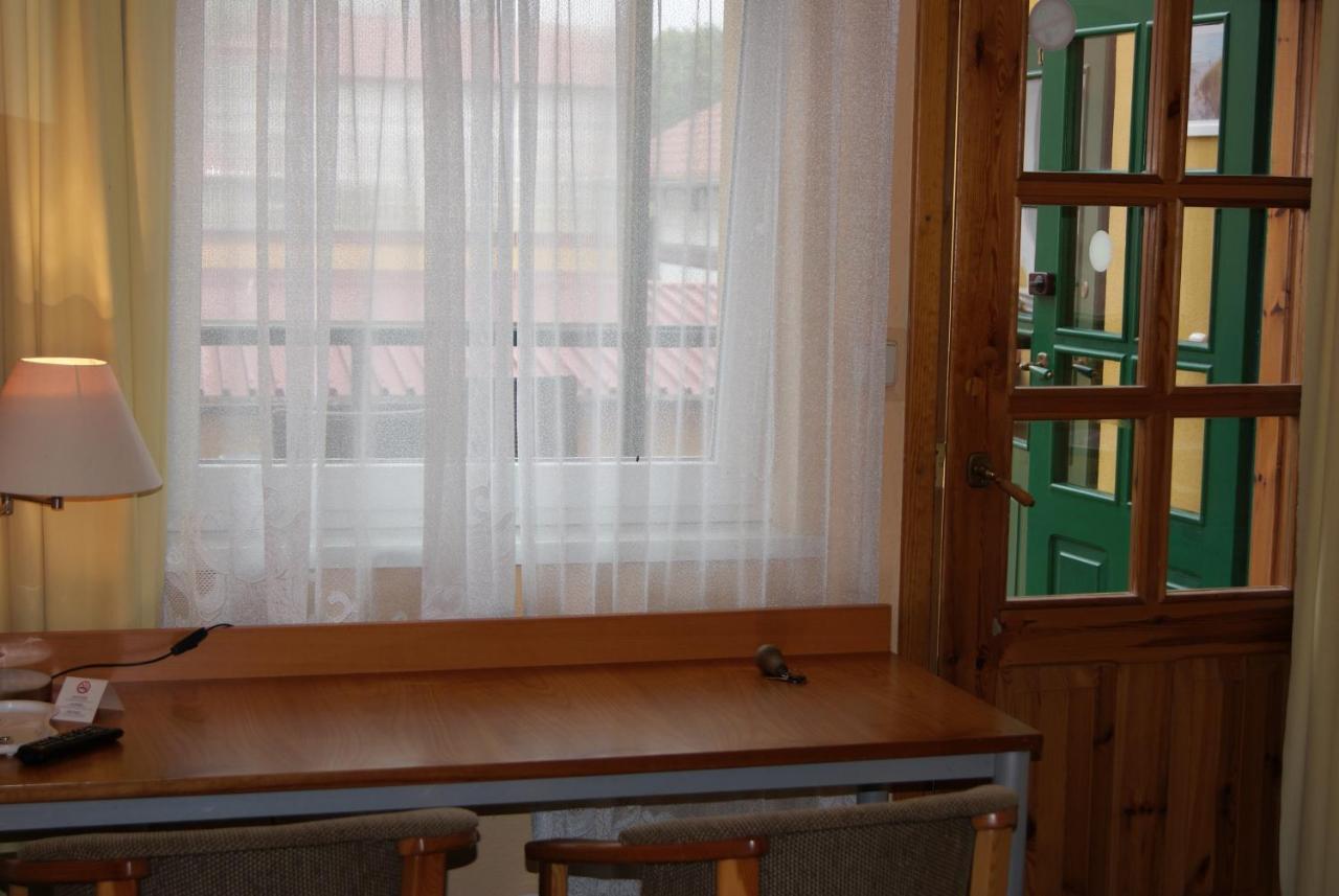 Hotel Alga ウストカ エクステリア 写真