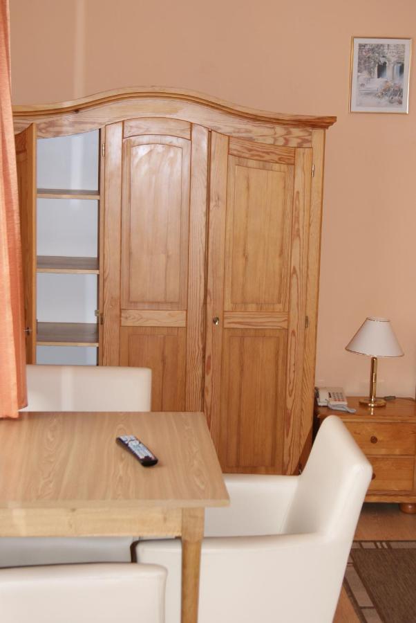 Hotel Alga ウストカ エクステリア 写真