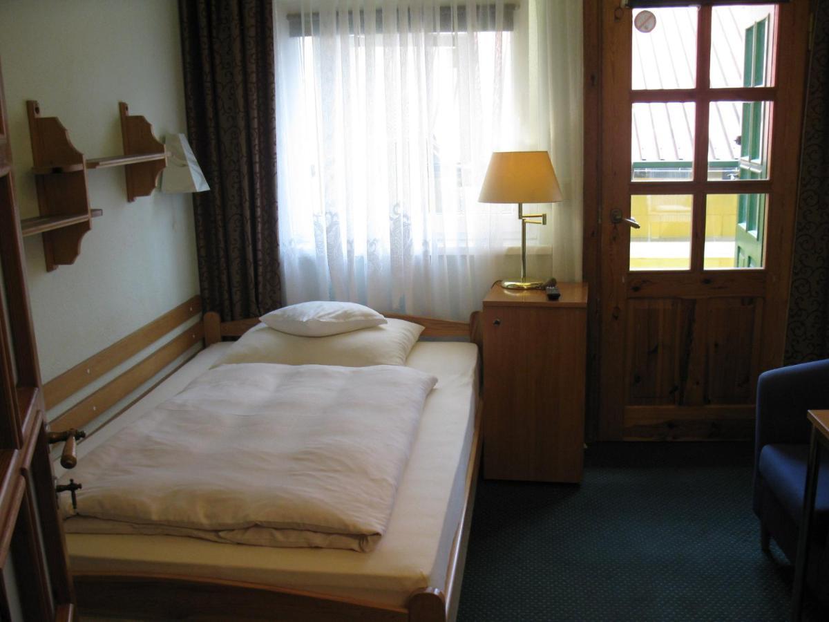 Hotel Alga ウストカ エクステリア 写真