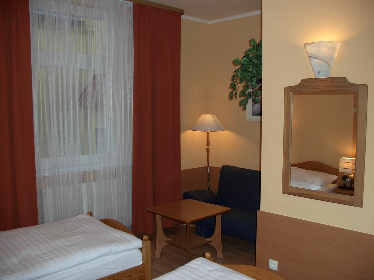 Hotel Alga ウストカ エクステリア 写真